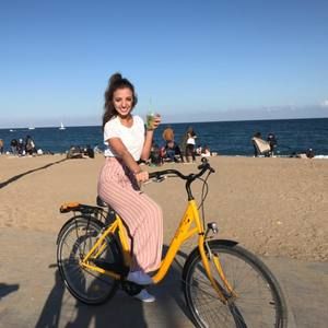 Meet your Posher, Katherine